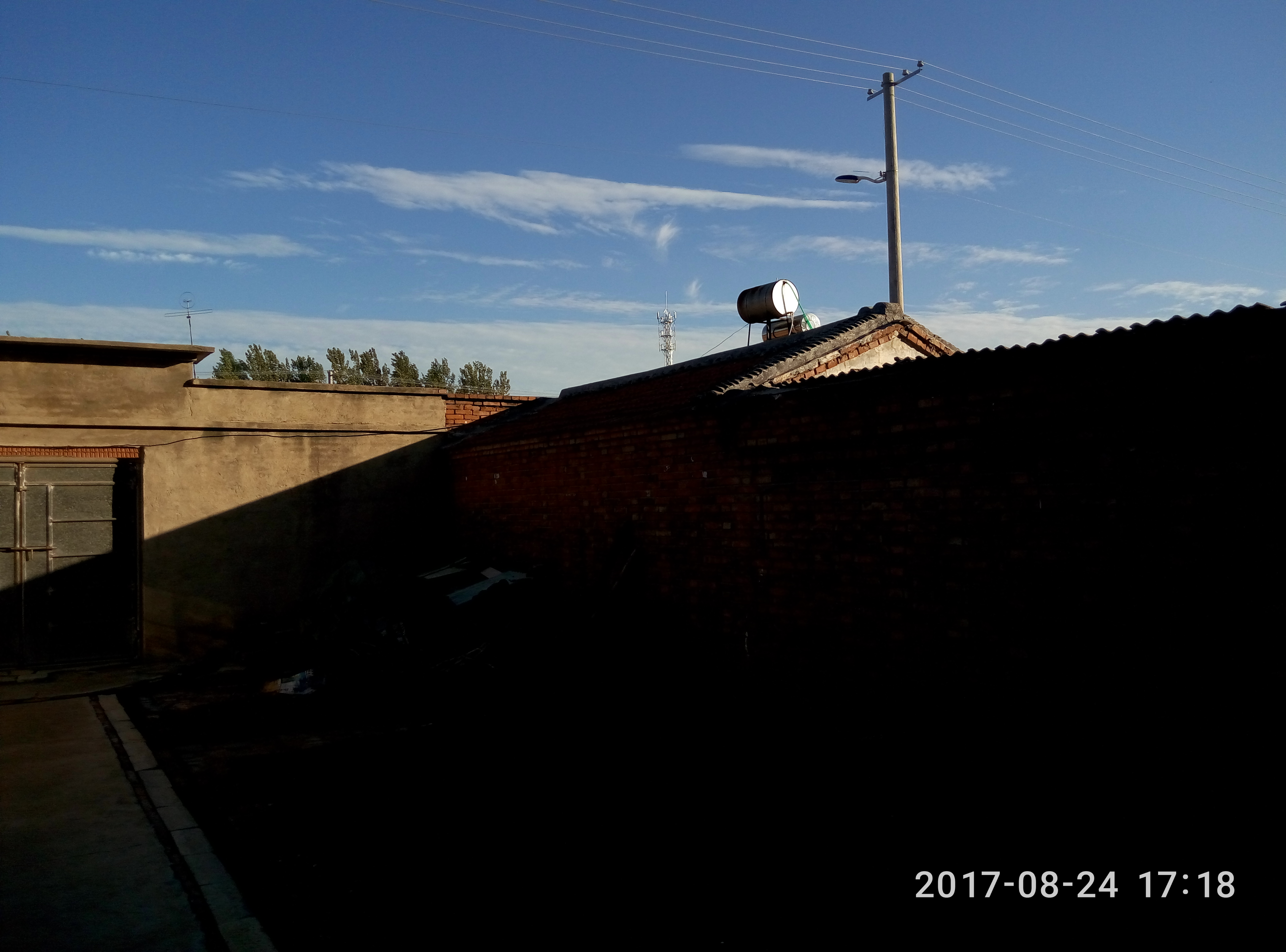 P70824-171856.jpg